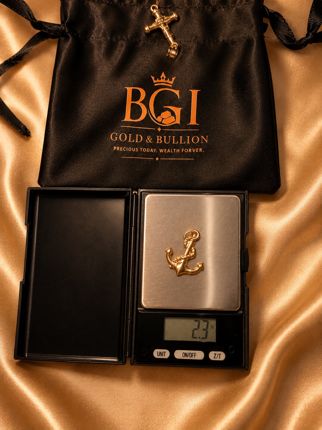Anchor pendant, image 1